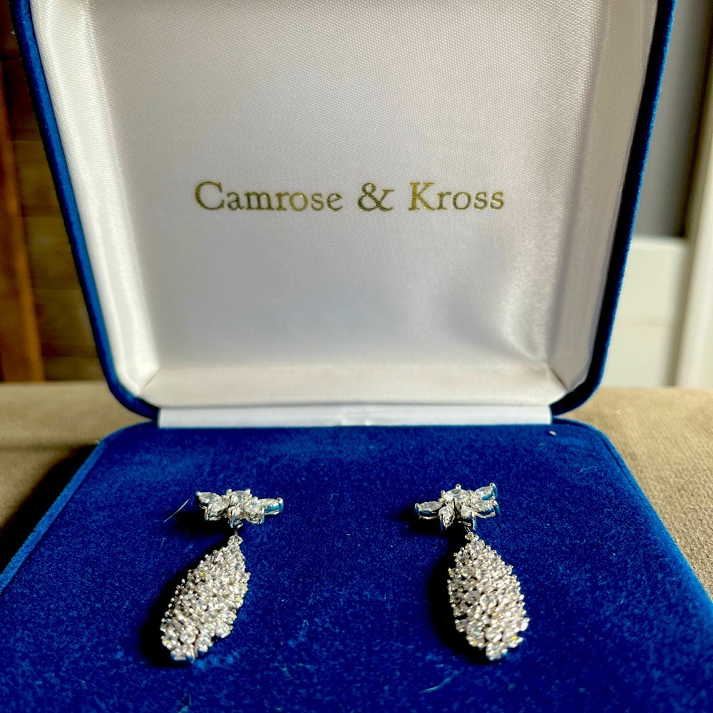 Camrose & Kross Jackie Kennedy replica dangle rhinestone earrings. NWT
